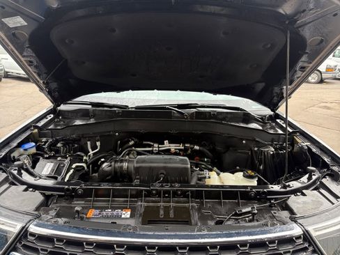 Used 2022 Ford Explorer XLT w/ Class IV Trailer Tow Package image 21