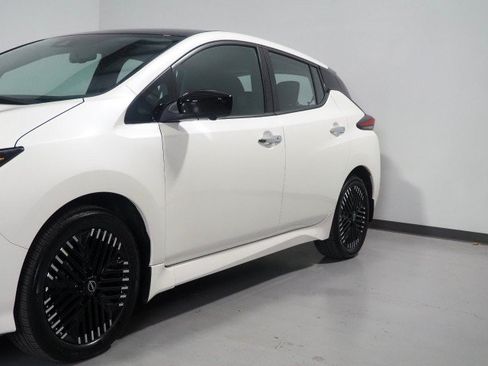 Used 2024 Nissan Leaf SV Plus FWD image 42