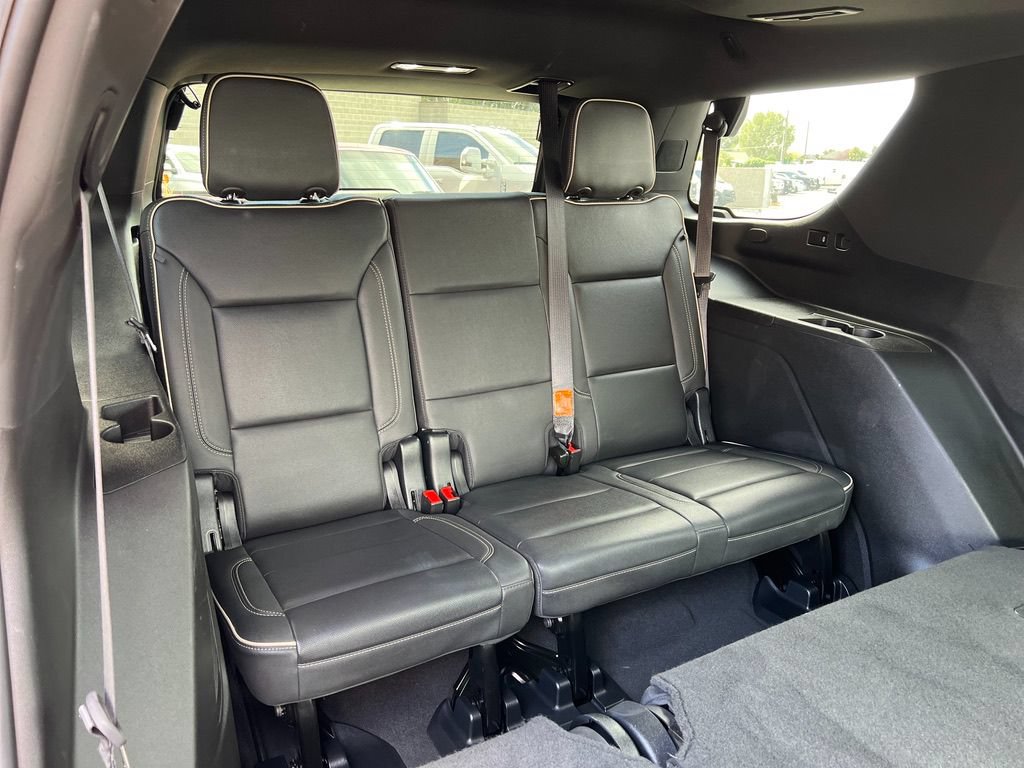 Used 2023 GMC Yukon SLT w/ Max Trailering Package AWD/4WD image 30