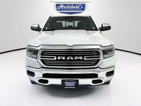 Used 2023 RAM 1500 Laramie AWD/4WD image 2