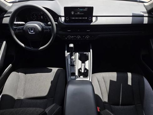 Used 2023 Honda Accord EX image 15