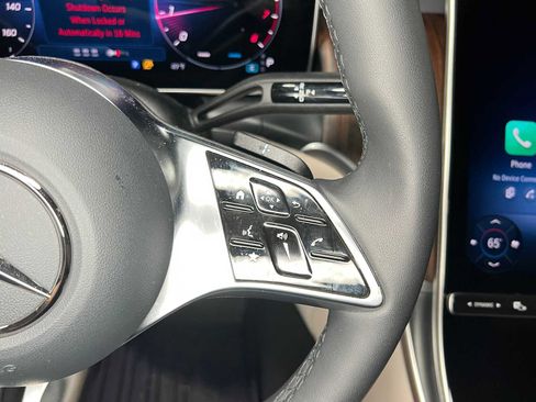 Certified 2026 Mercedes-Benz GLC 300 4MATIC image 31