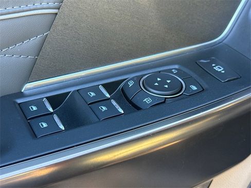 Used 2025 Ford F450 Platinum w/ Platinum Plus Package image 20