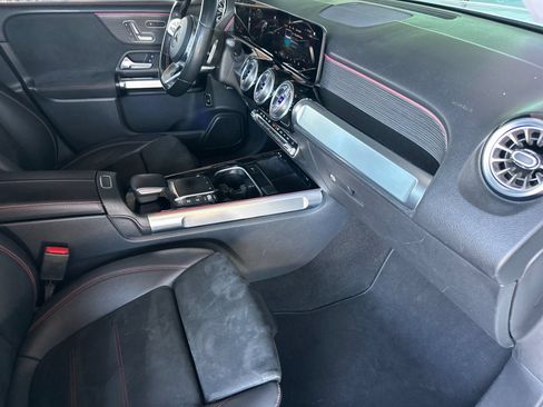 Certified 2023 Mercedes-Benz GLB 250 image 18
