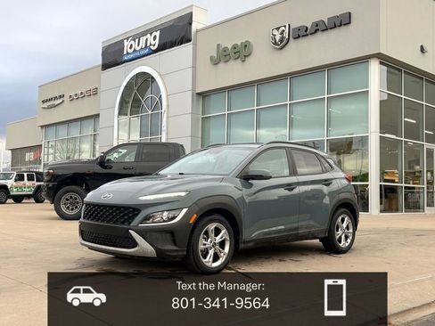 Used 2022 Hyundai Kona SEL w/ Convenience Package image 1