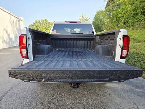 Used 2023 GMC Sierra 1500 Pro w/ Pro Value Package image 14