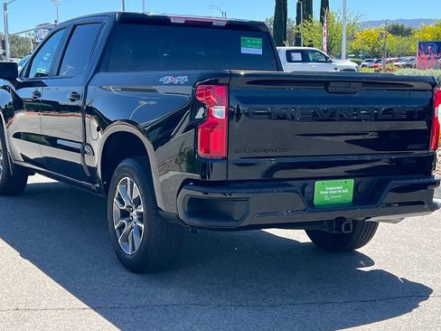 Used 2022 Chevrolet Silverado 1500 RST w/ LPO, Blackout Package AWD/4WD image 5