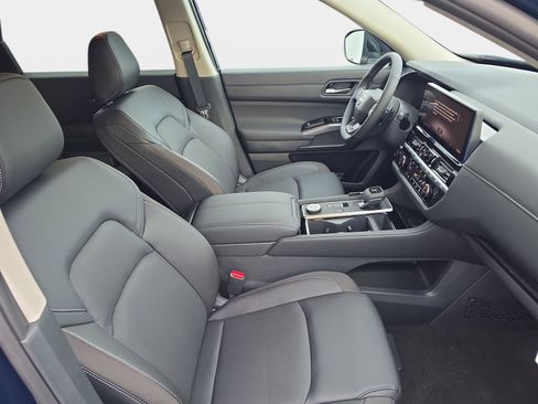 New 2026 Nissan Pathfinder SL w/ Cargo Package AWD/4WD image 10