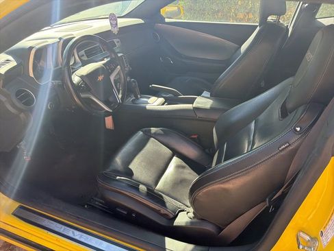 Used 2014 Chevrolet Camaro SS w/ RS Package image 13