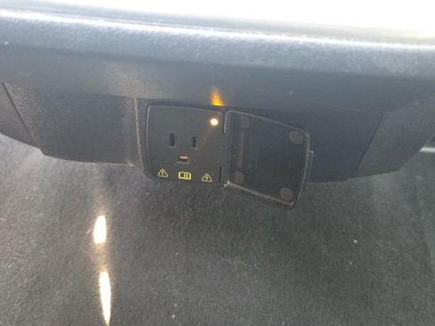 Certified 2025 Ford Expedition Active image 24