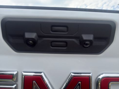 Used 2026 GMC Sierra 2500 AT4X AWD/4WD image 13