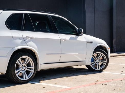 Used 2012 BMW X5 M image 47