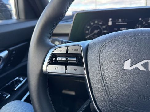 Used 2025 Kia Telluride SX X-Line image 18