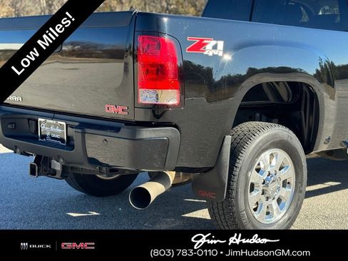 Used 2011 GMC Sierra 3500 Denali w/ Suspension Package, Off-Road image 17