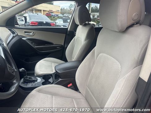 Used 2017 Hyundai Santa Fe Sport image 14