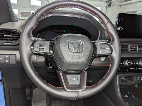 Certified 2023 Honda Pilot TrailSport image 37