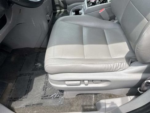 Used 2015 Honda Odyssey EX-L image 13