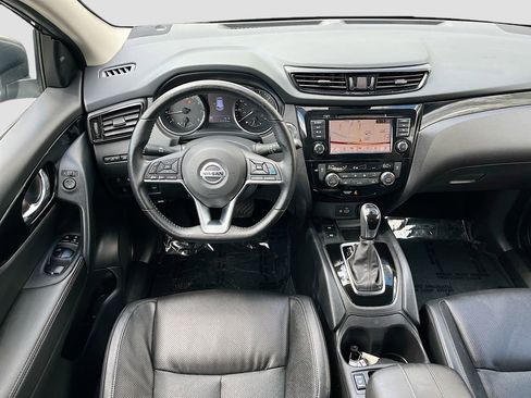 Used 2022 Nissan Rogue Sport SL AWD/4WD image 22