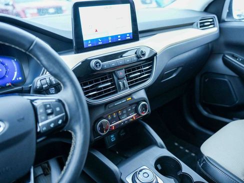 Used 2022 Ford Escape Titanium w/ Titanium Elite Package image 27