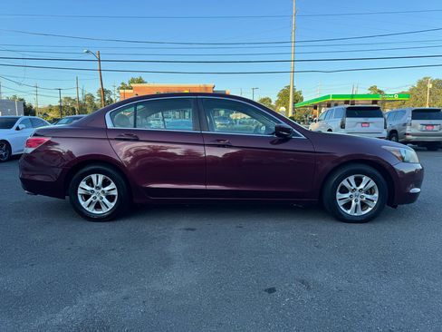 Used 2009 Honda Accord LX-P image 3