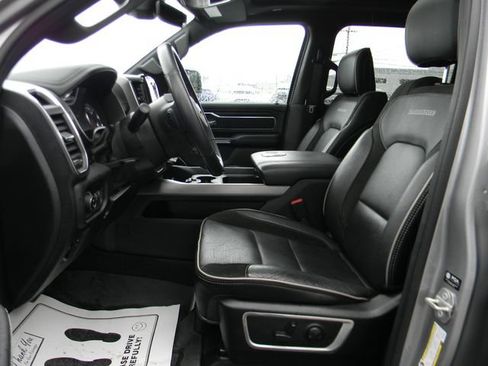 Used 2024 RAM 1500 Laramie AWD/4WD image 21