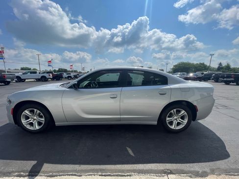 Used 2023 Dodge Charger SXT image 6