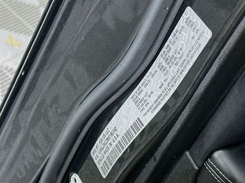 Used 2021 Jeep Grand Cherokee L Limited image 12