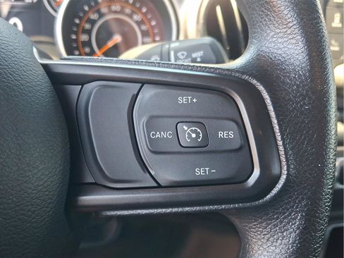 Used 2020 Jeep Wrangler Sport AWD/4WD image 19