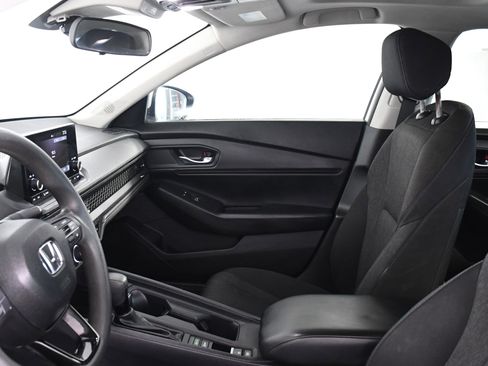 Used 2023 Honda Accord EX image 18