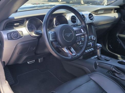 Used 2019 Ford Mustang GT Premium RWD image 10