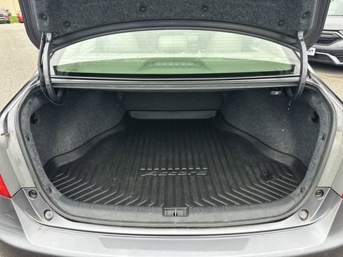 Used 2015 Honda Accord EX-L image 11