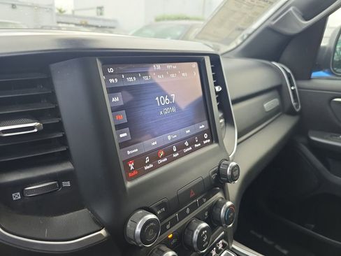 Used 2021 RAM 1500 Big Horn image 22