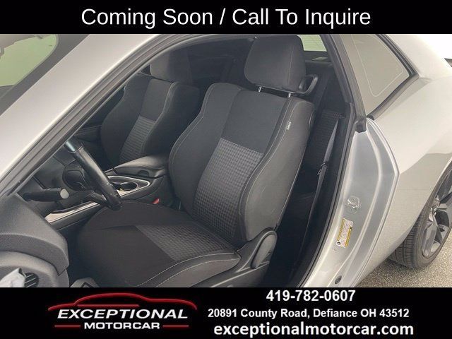 Used 2020 Dodge Challenger R/T w/ Driver Convenience Group RWD image 33