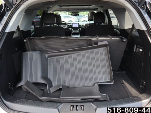 Used 2022 Ford Explorer Limited w/ Equipment Group 301A AWD/4WD image 23