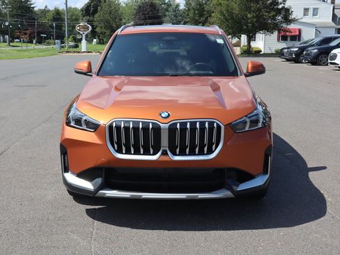 Used 2025 BMW X1 xDrive28i AWD/4WD image 2