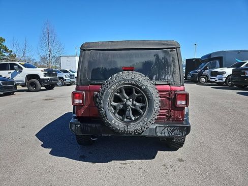 Used 2022 Jeep Wrangler Willys image 6