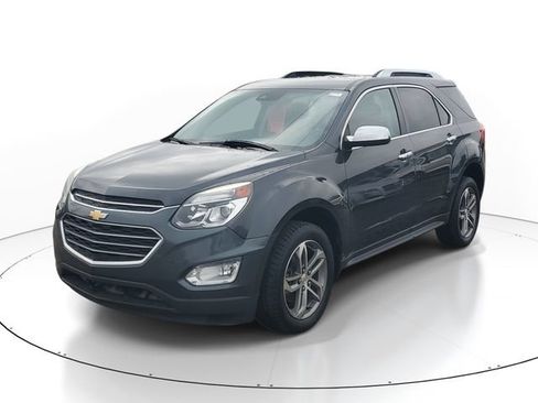 Used 2017 Chevrolet Equinox Premier w/ Enhanced Convenience Package AWD/4WD image 2
