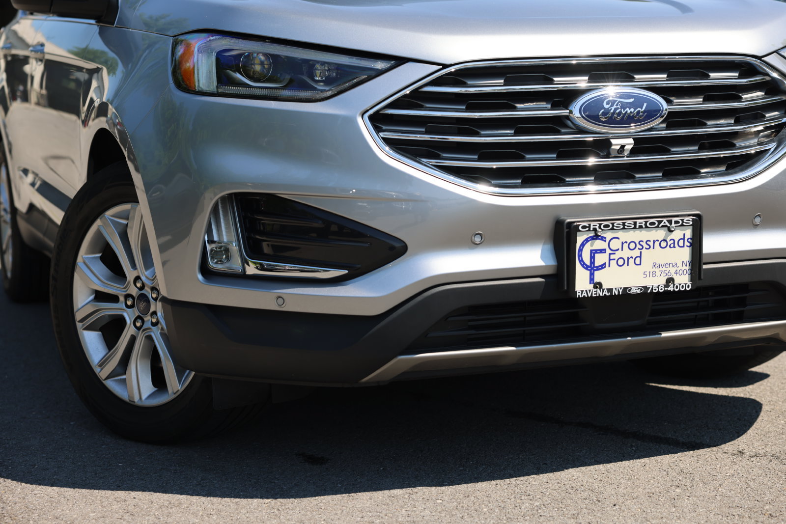 Used 2022 Ford Edge Titanium w/ Equipment Group 301A AWD/4WD image 37