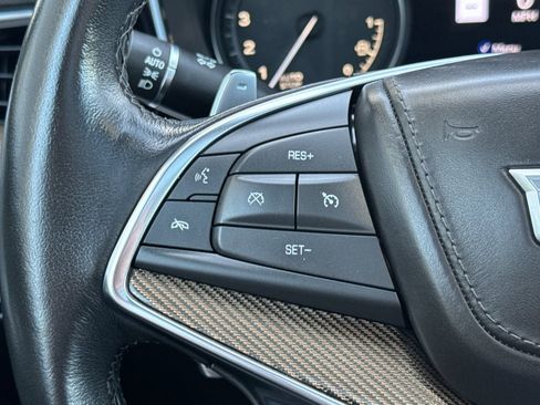 Used 2023 Cadillac XT5 Sportv w/ Platinum Package AWD/4WD image 28