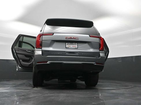 New 2026 GMC Yukon Elevation w/ Elevation Premium Package image 31
