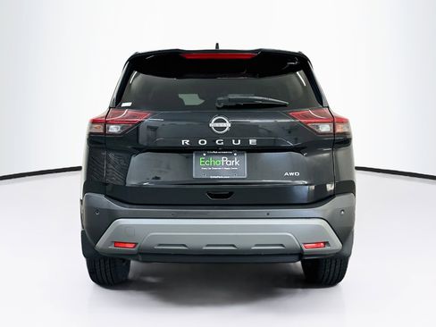 Used 2023 Nissan Rogue S AWD/4WD image 7
