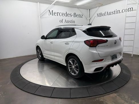 Used 2020 Buick Encore GX Essence w/ Experience Buick Package FWD image 5