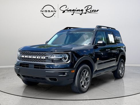 Used 2023 Ford Bronco Sport Badlands AWD/4WD image 3