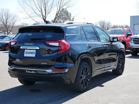 Used 2022 GMC Terrain Denali image 7