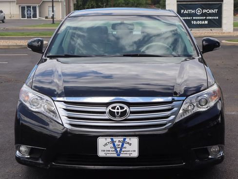 Used 2012 Toyota Avalon FWD image 12