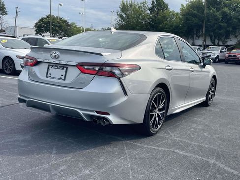 Used 2024 Toyota Camry SE FWD image 7