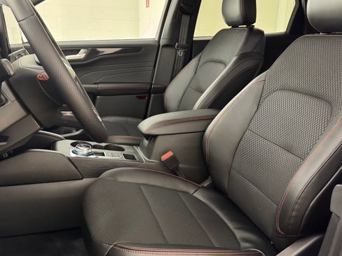 New 2026 Ford Escape ST-Line w/ Tech Pack #1 image 5