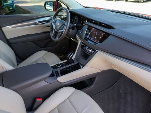 Certified 2021 Cadillac XT5 Premium Luxury image 32