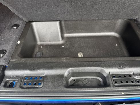 Certified 2022 Jeep Wrangler Unlimited Rubicon 4xe w/ Steel Bumper Group image 50