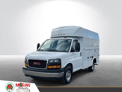 New 2025 GMC Savana 3500 w/ Power Convenience Package